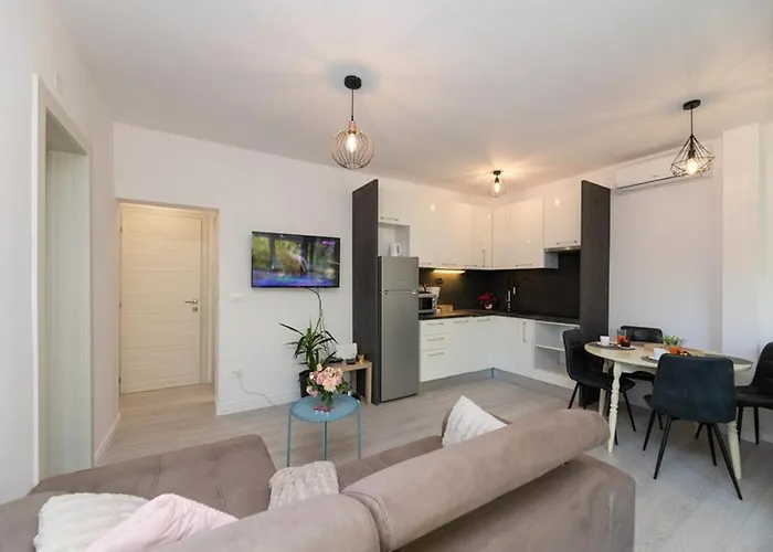 Leora Deluxe Appartement