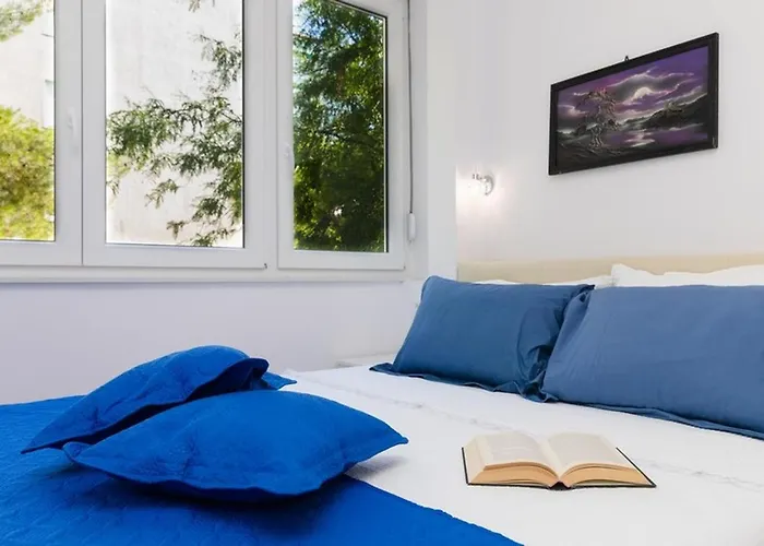 Апартаменты Leora Deluxe Сплит