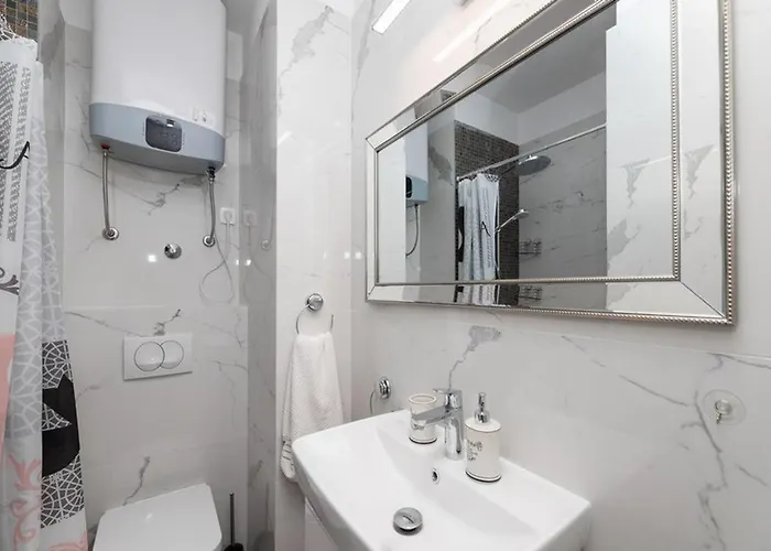 Апартаменты Leora Deluxe Сплит