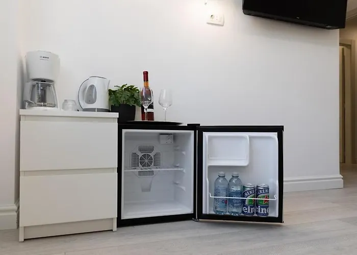 Leora Deluxe Апартаменты *